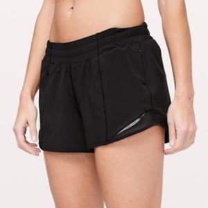 Lululemon 4’´ Hotty Hot Shorts